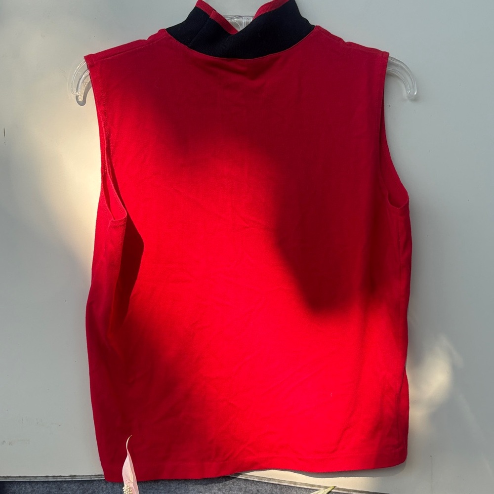 Sleeveless Red Mock Neck Tank with Black Logo - Picture 4 of 4